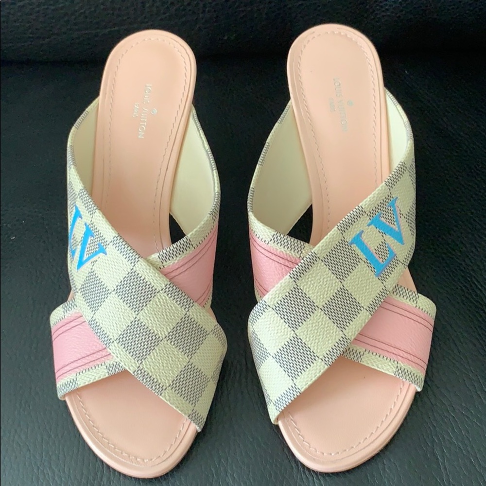 Louis Vuitton slide sandals brand new never worn